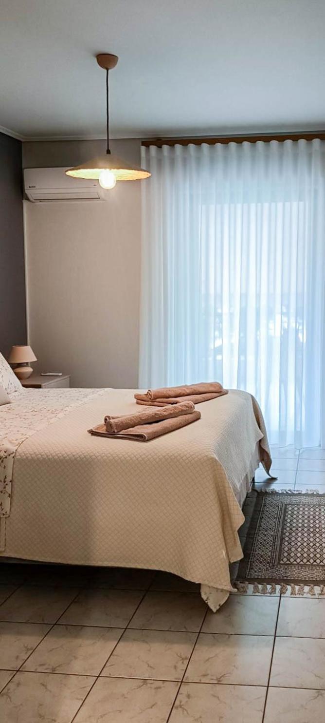 The Cozy Seaside Apartment Nafpaktos Buitenkant foto